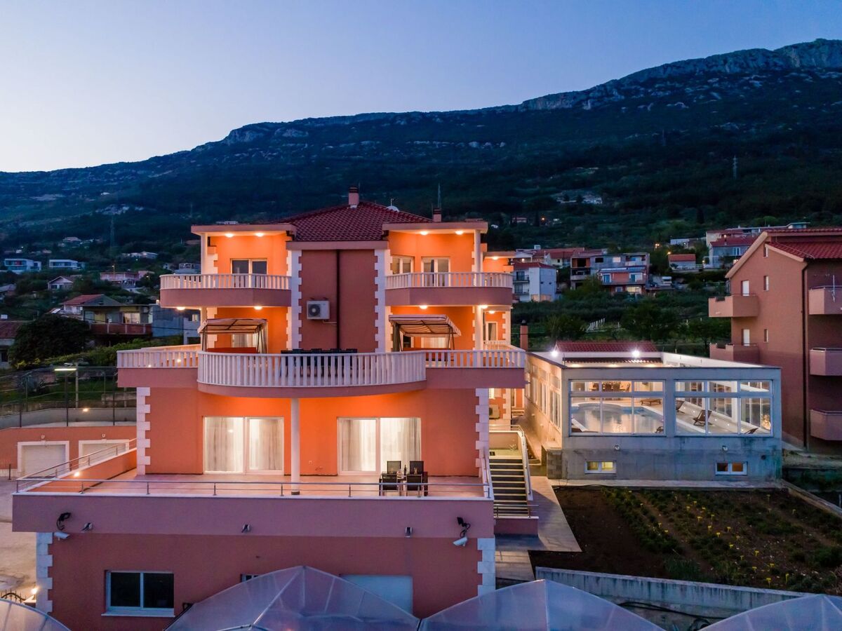 Villa My Dream - Maison 7 chambres avec piscine à Kaštel Novi - Photo 9