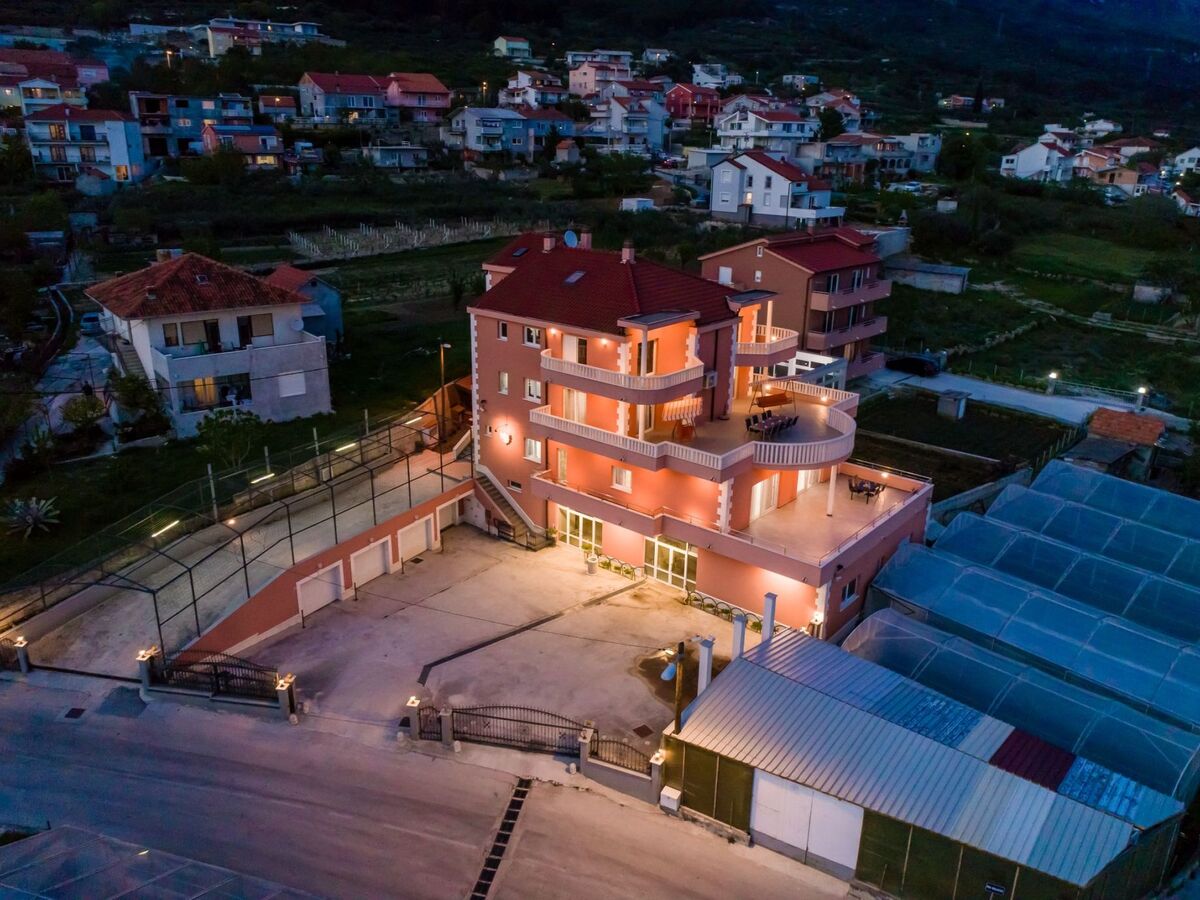 Villa My Dream - Maison 7 chambres avec piscine à Kaštel Novi - Photo 13