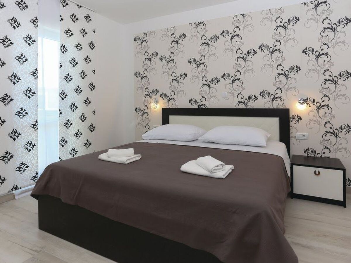 Villa Rimac : maison 7 chambres avec piscine intérieure à Kaštel Novi - Photo 17