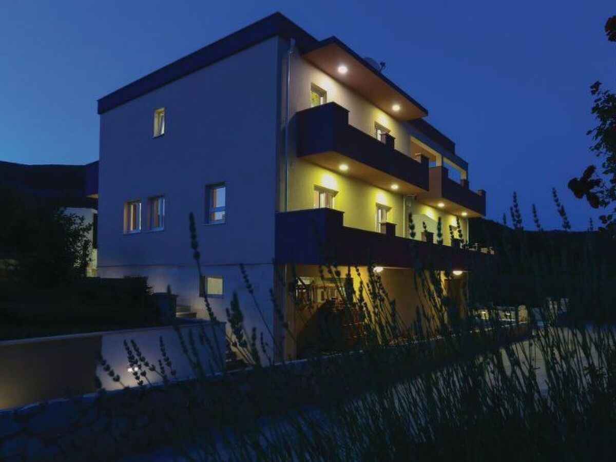 Villa Rimac : maison 7 chambres avec piscine intérieure à Kaštel Novi - Photo 22