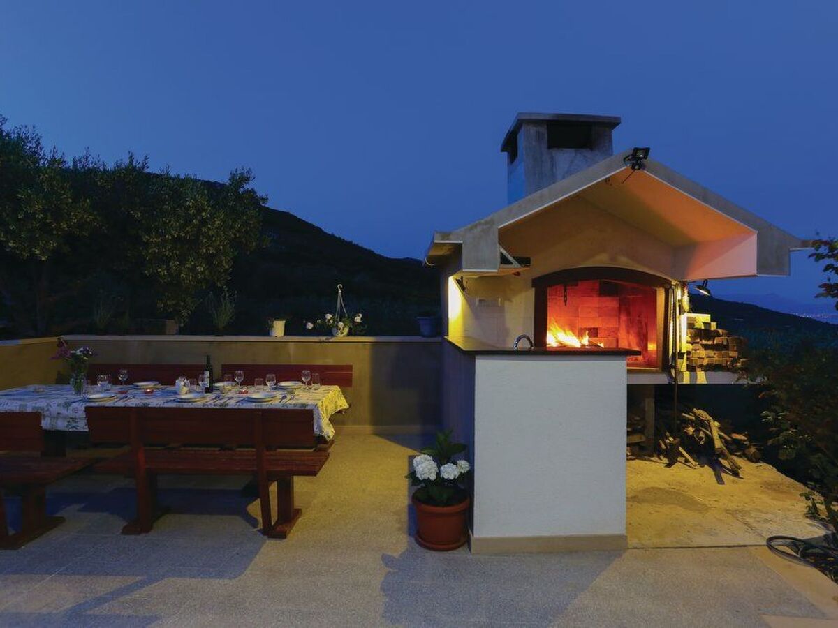 Villa Rimac : maison 7 chambres avec piscine intérieure à Kaštel Novi - Photo 23