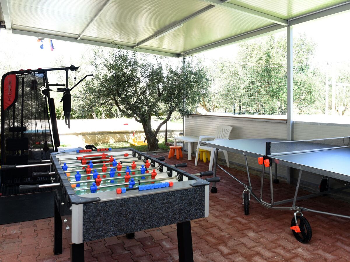 Villa Rimac : maison 7 chambres avec piscine intérieure à Kaštel Novi - Photo 28