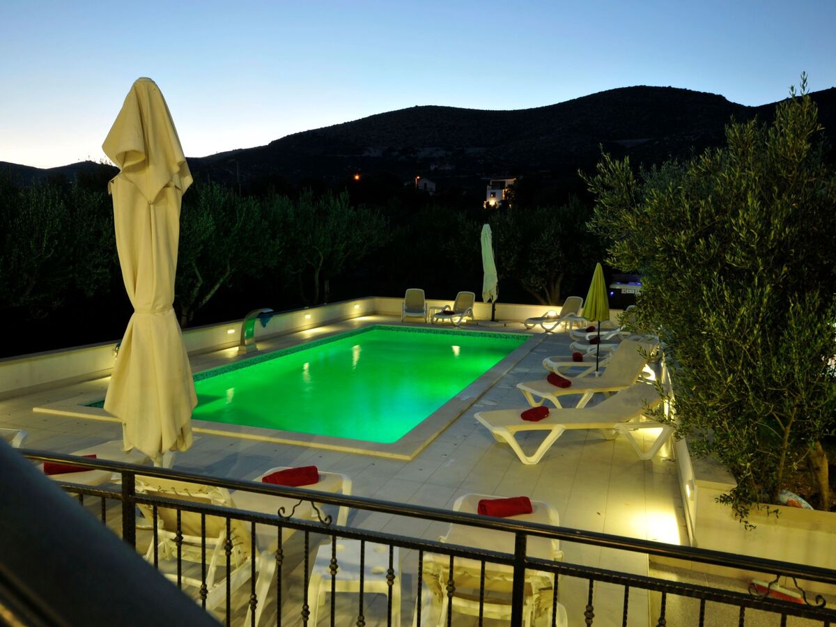 Villa Rimac : maison 7 chambres avec piscine intérieure à Kaštel Novi - Photo 42