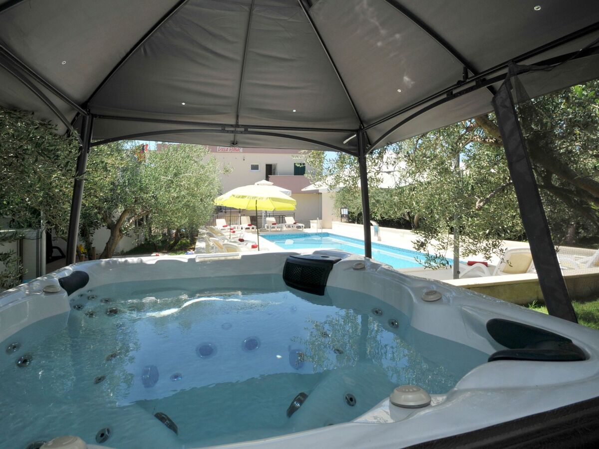 Villa Rimac : maison 7 chambres avec piscine intérieure à Kaštel Novi - Photo 52