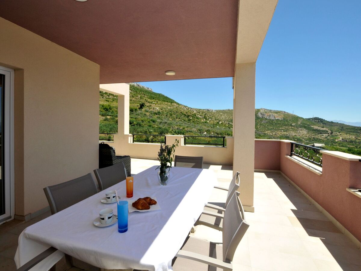 Villa Rimac : maison 7 chambres avec piscine intérieure à Kaštel Novi - Photo 55