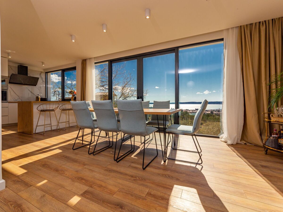 Maison 4 chambres avec piscine privée à Kaštel Lukšić - Photo 2