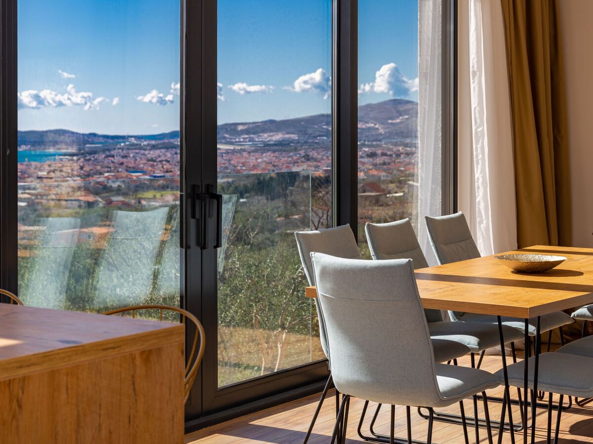 Maison 4 chambres avec piscine privée à Kaštel Lukšić - Photo 9