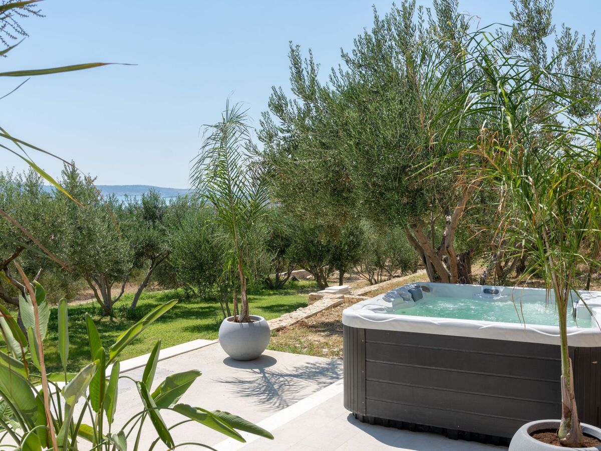 Maison 4 chambres avec piscine privée à Kaštel Lukšić - Photo 31