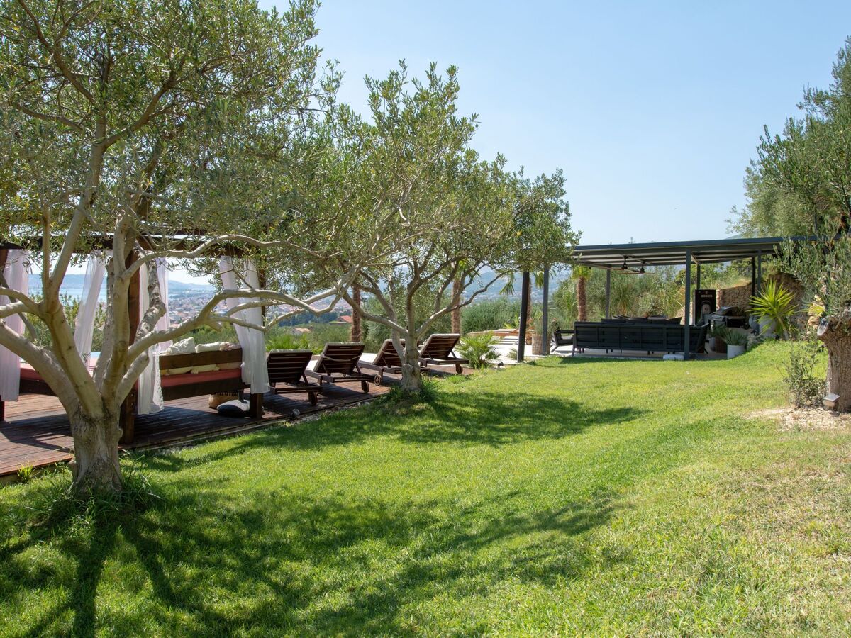 Maison 4 chambres avec piscine privée à Kaštel Lukšić - Photo 33