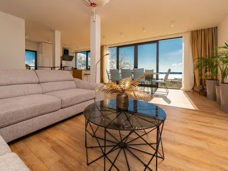 Maison 4 chambres avec piscine privée à Kaštel Lukšić