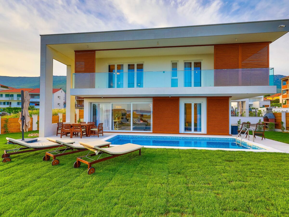 Villa Ingrid avec piscine chauffée à Kaštel Gomilica - Photo 5