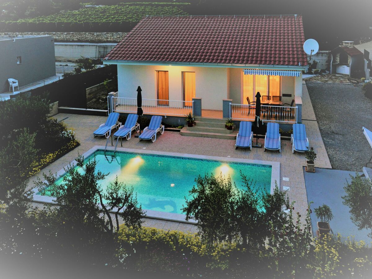 Maison avec piscine privée chauffée à Kaštel Gomilica - Photo 8