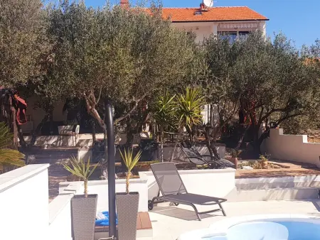 Maison 4 chambres avec piscine privée à Dragovode : photo 2