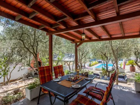 Maison 4 chambres avec piscine privée à Dragovode : photo 36