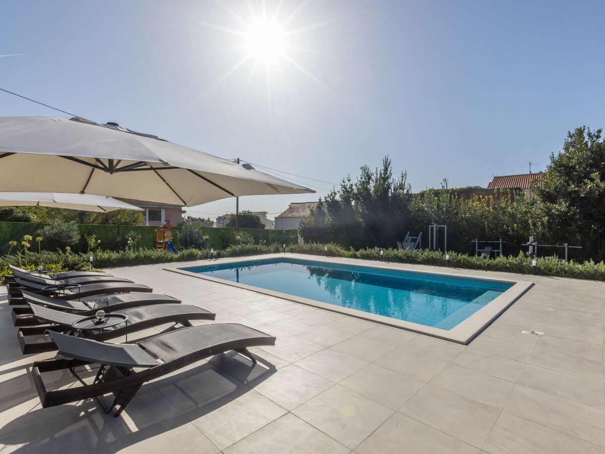 Villa Perkov – Maison 6 chambres avec piscine à Dragovode - Photo 9
