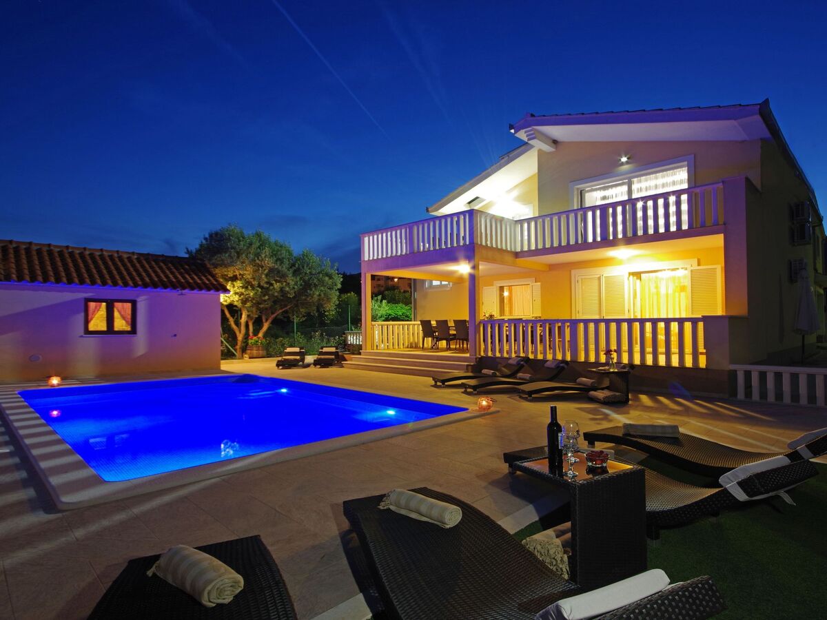 Villa Iva – Maison 7 chambres avec piscine privée - Photo 3