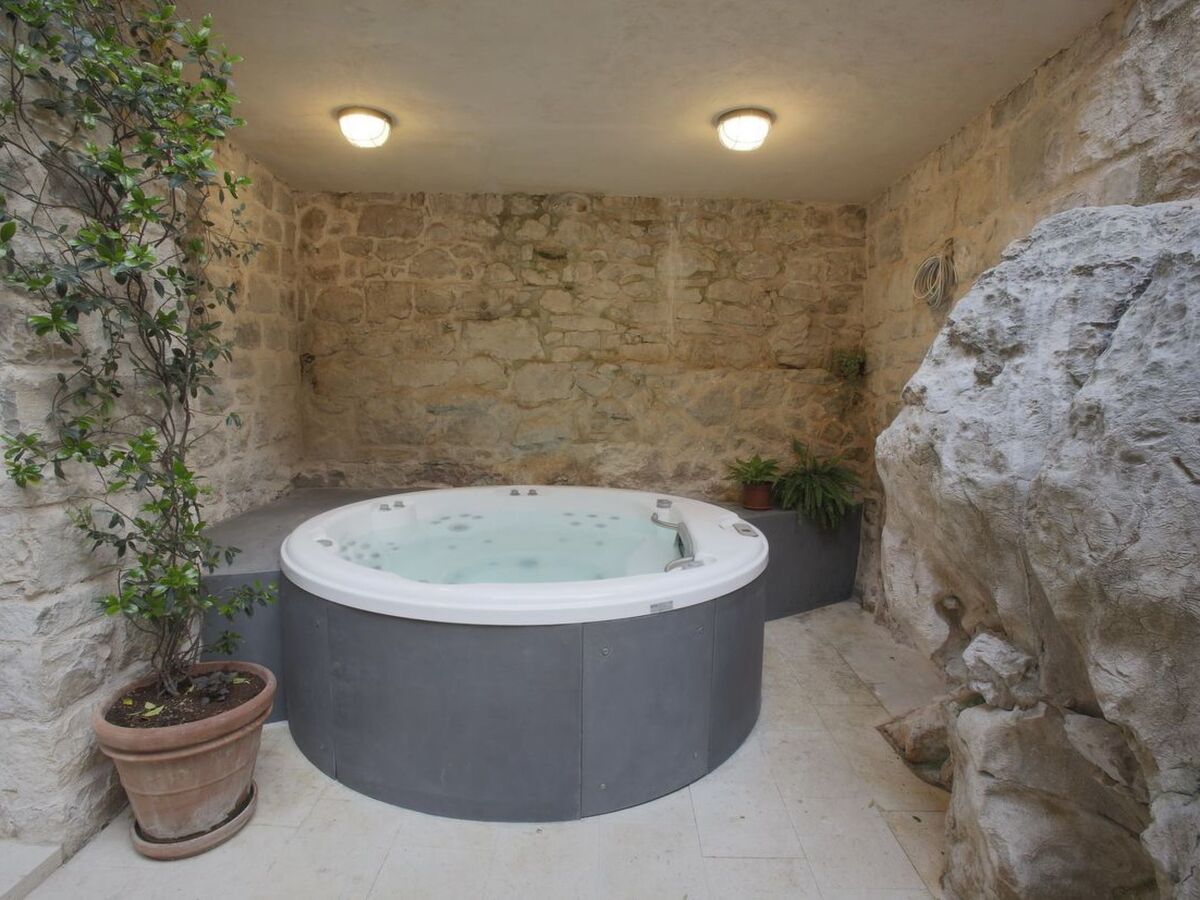 Maison dalmate avec jacuzzi à Dragovode - Photo 13