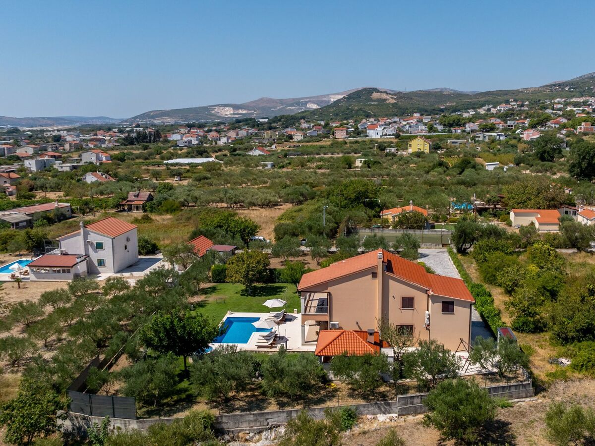 Villa 5 chambres avec piscine privée à Dragovode - Photo 7