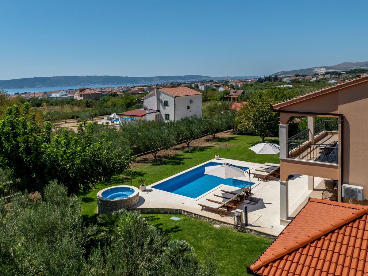 Villa 5 chambres avec piscine privée à Dragovode - Photo 11