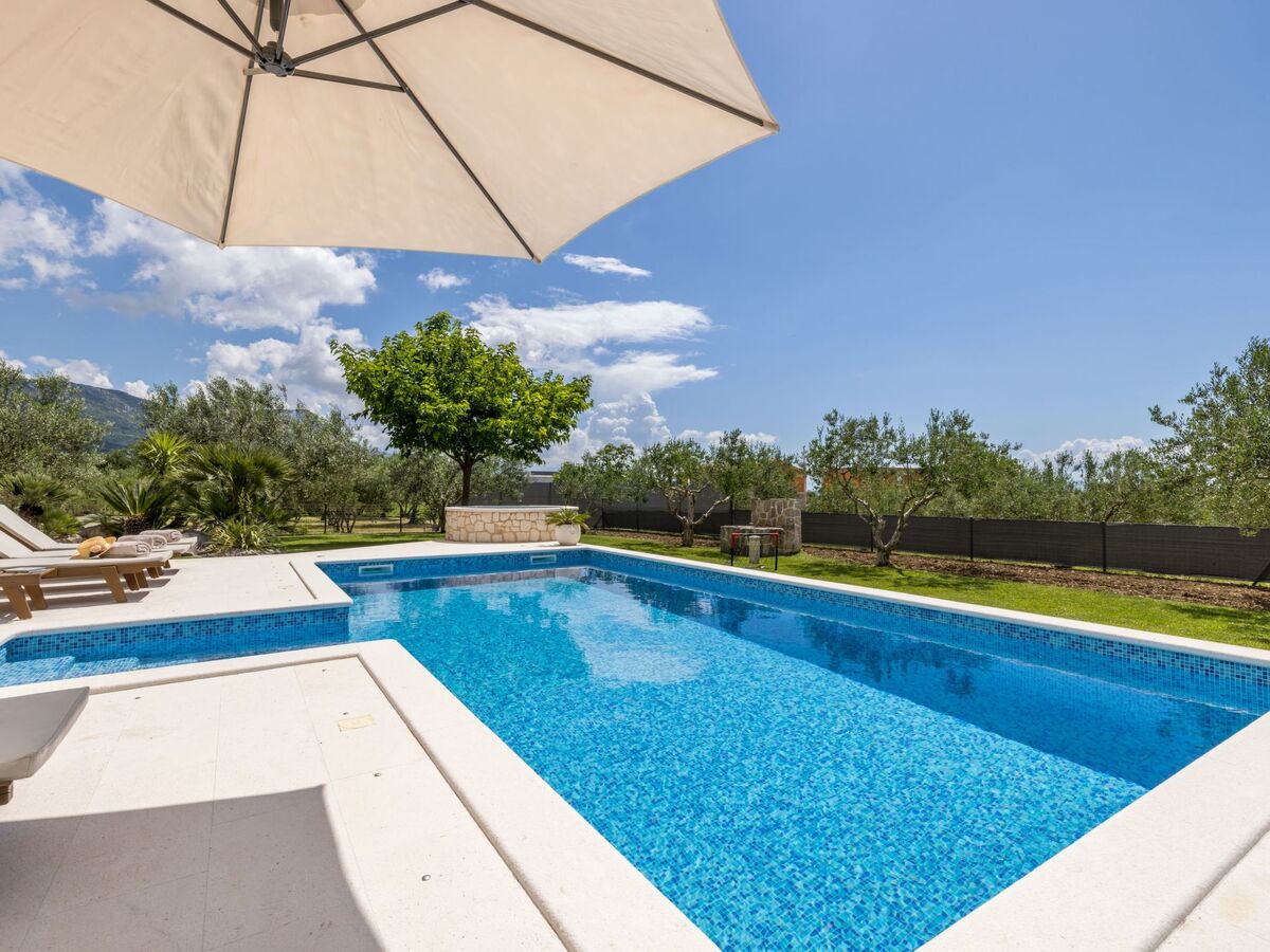 Villa 5 chambres avec piscine privée à Dragovode - Photo 21