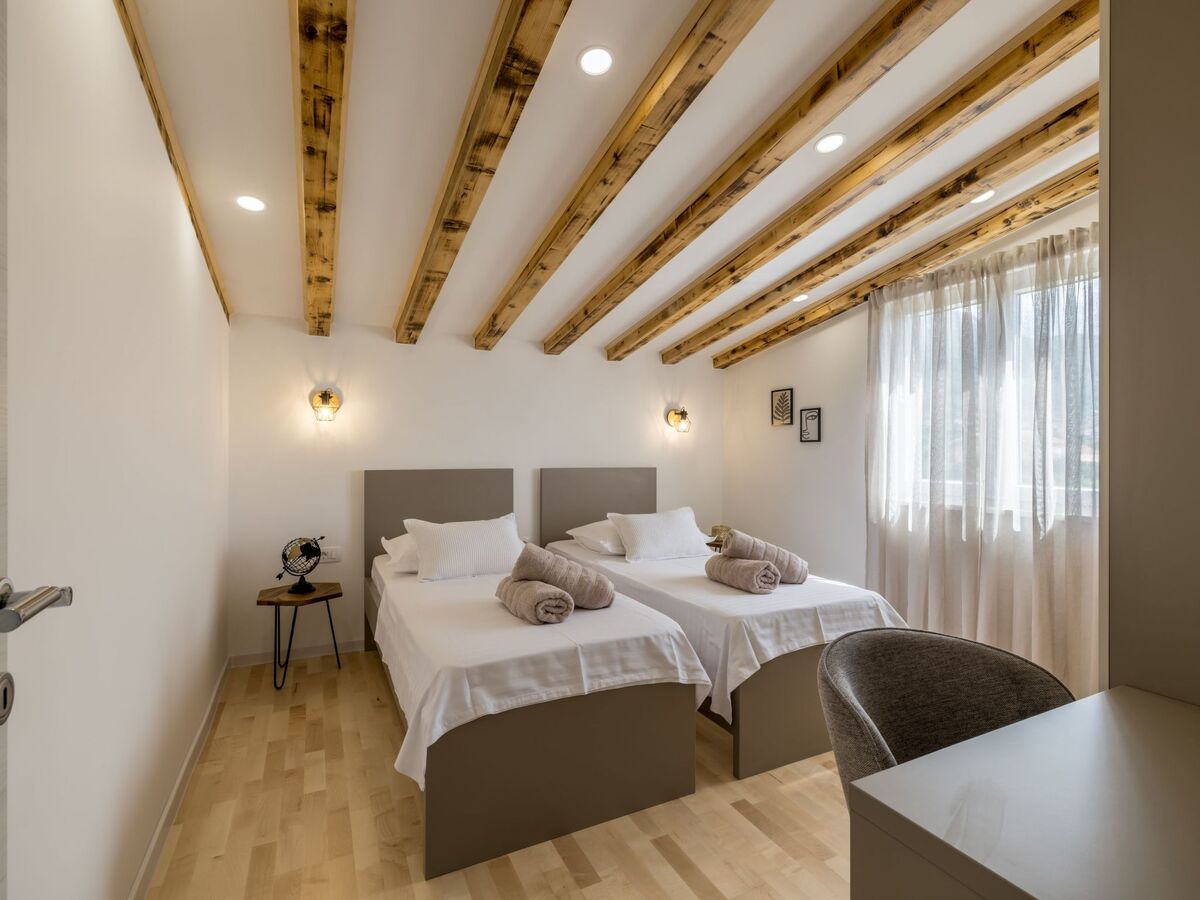 Villa 5 chambres avec piscine privée à Dragovode - Photo 40