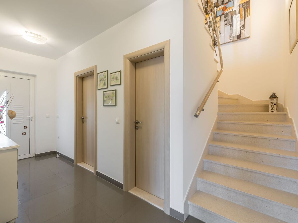 Villa 5 chambres avec piscine privée à Dragovode - Photo 61