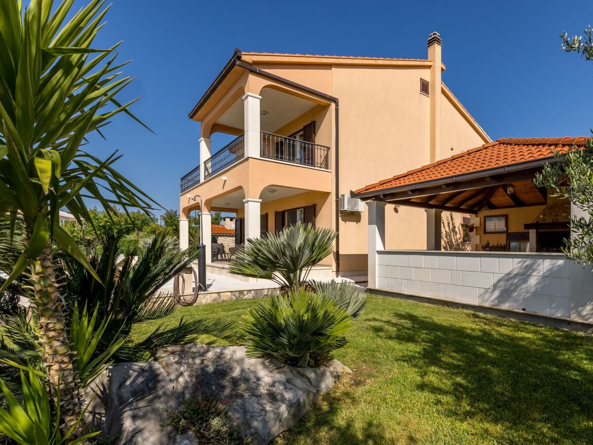 Villa 5 chambres avec piscine privée à Dragovode - Photo 92