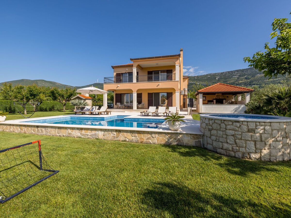 Villa 5 chambres avec piscine privée à Dragovode - Photo 95