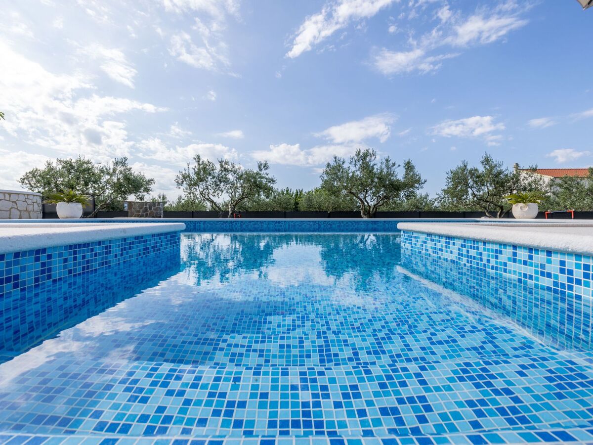 Villa 5 chambres avec piscine privée à Dragovode - Photo 101