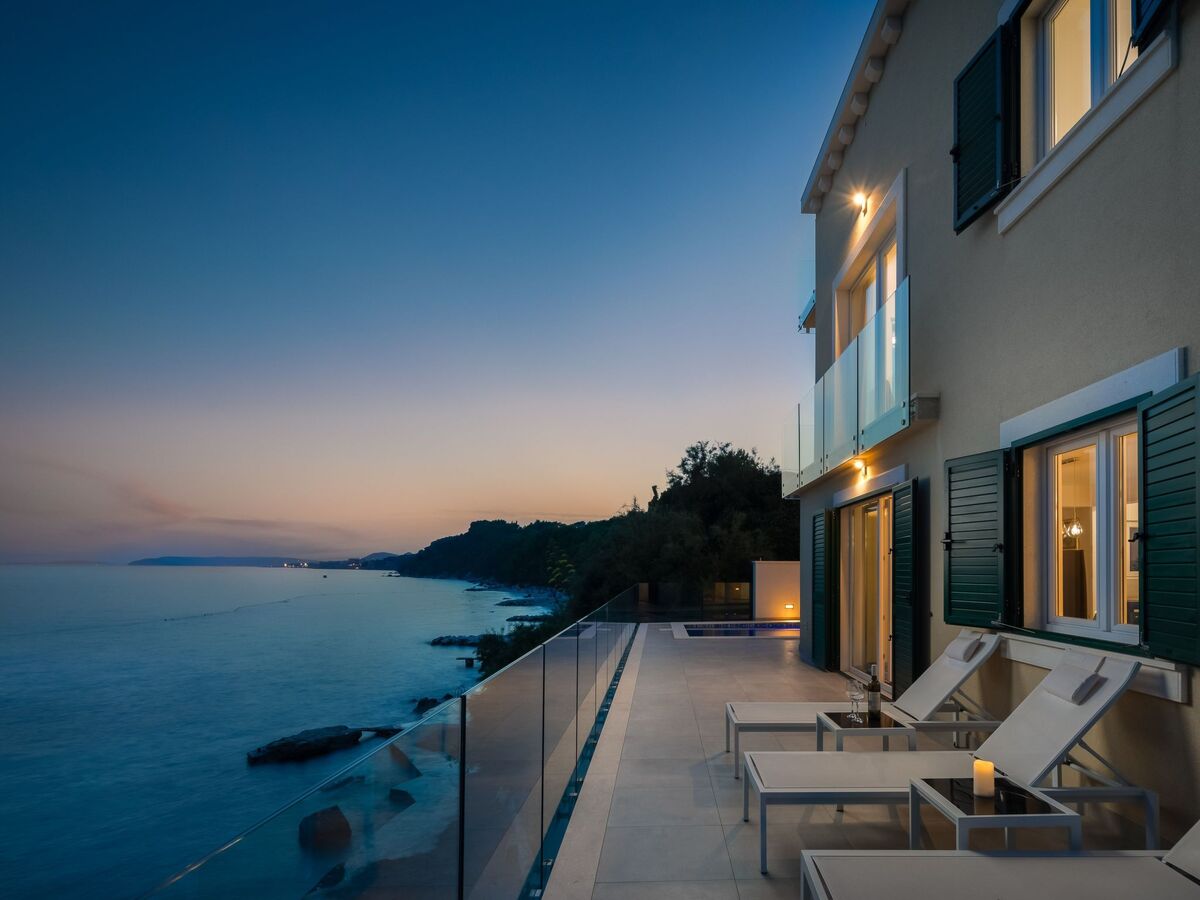 Epetium Beach Villa – Maison 10 pers. face à la mer - Photo 9