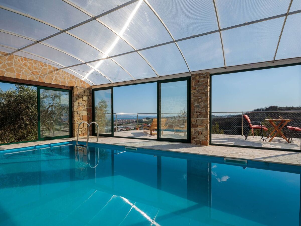 Maison pierre avec piscine intérieure privée à Split - Photo 3