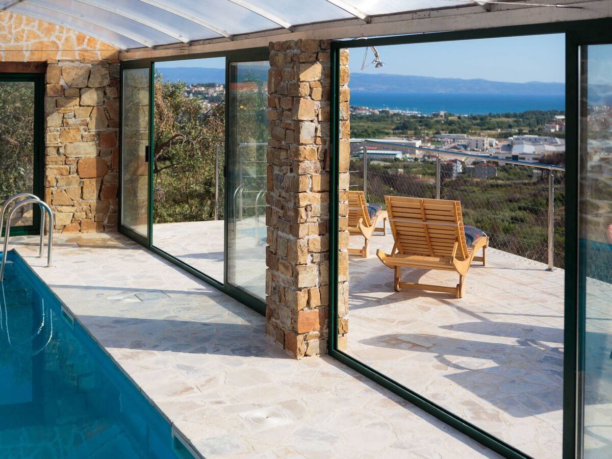 Maison pierre avec piscine intérieure privée à Split - Photo 15