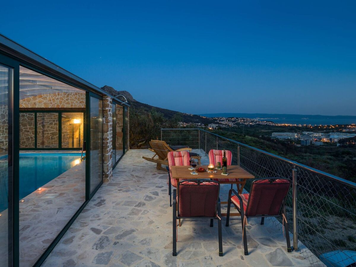Maison pierre avec piscine intérieure privée à Split - Photo 25