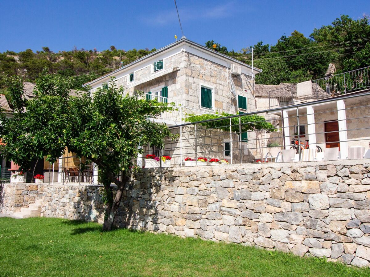 Marinka, maison pierre 8 personnes avec piscine près de Split - Photo 6