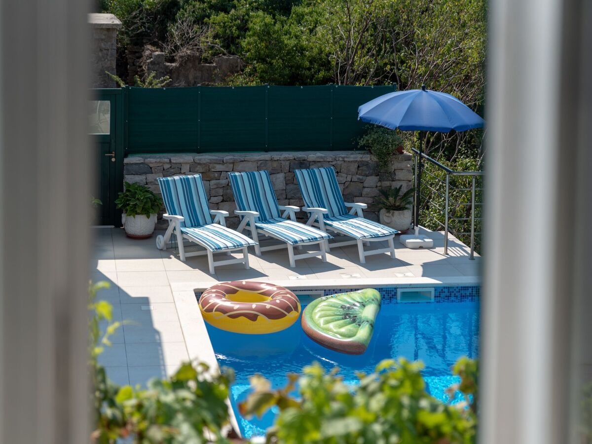 Marinka, maison pierre 8 personnes avec piscine près de Split - Photo 8