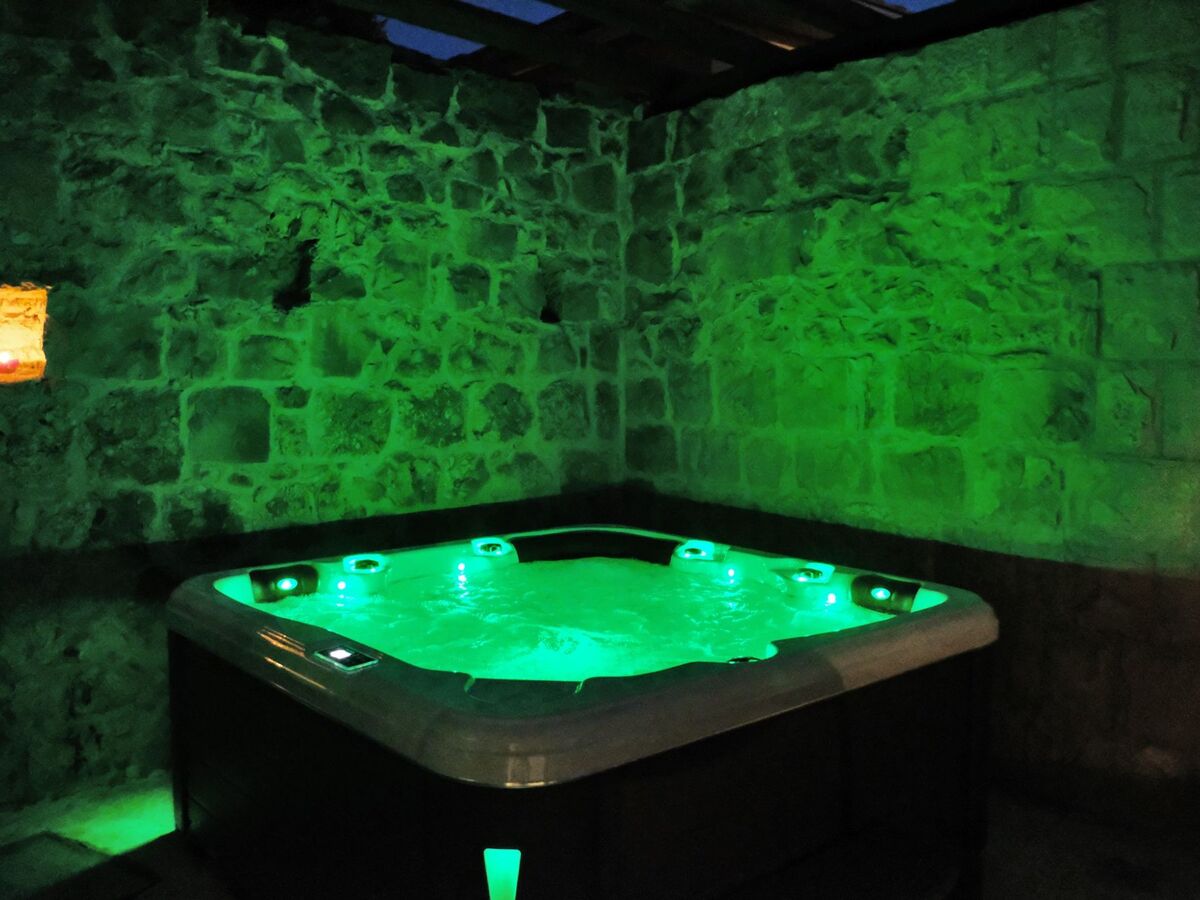 Maison en pierre avec jacuzzi et vue mer, Mravince - Photo 6