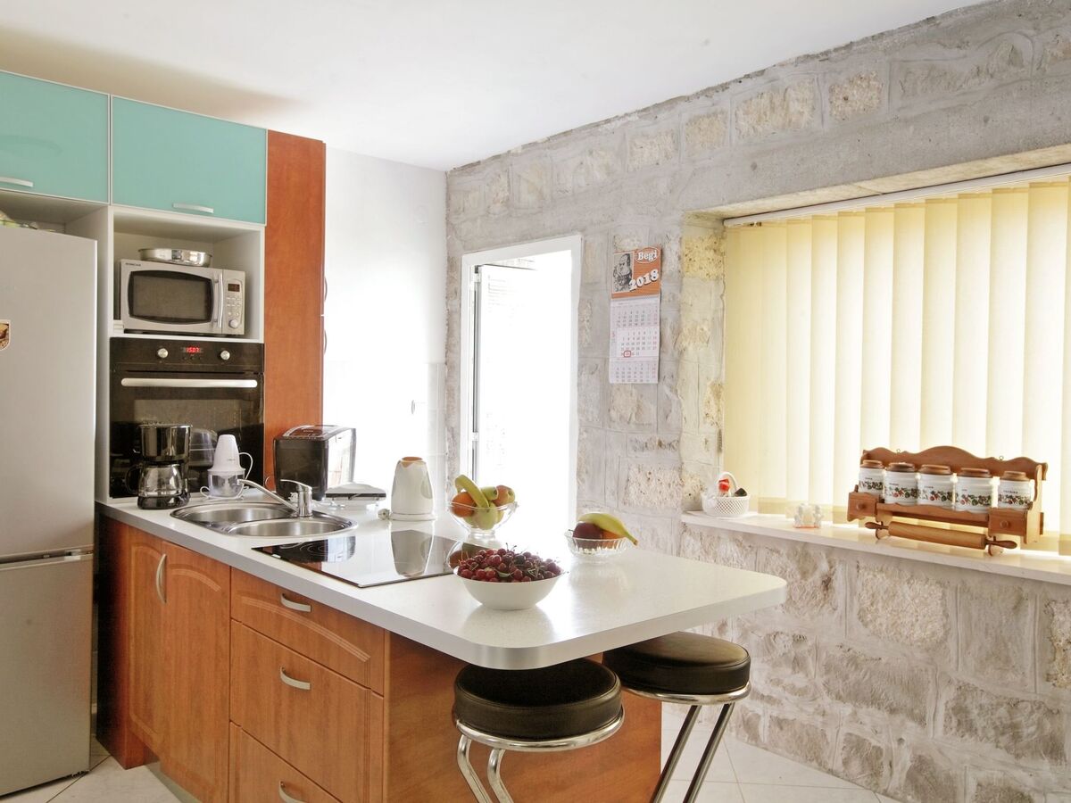 Maison en pierre avec jacuzzi et vue mer, Mravince - Photo 10