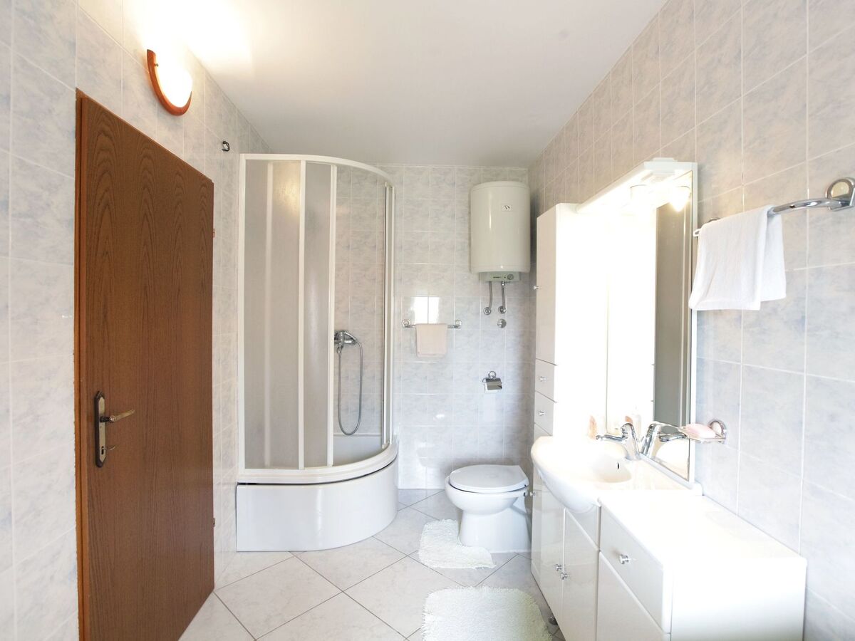 Maison en pierre avec jacuzzi et vue mer, Mravince - Photo 31