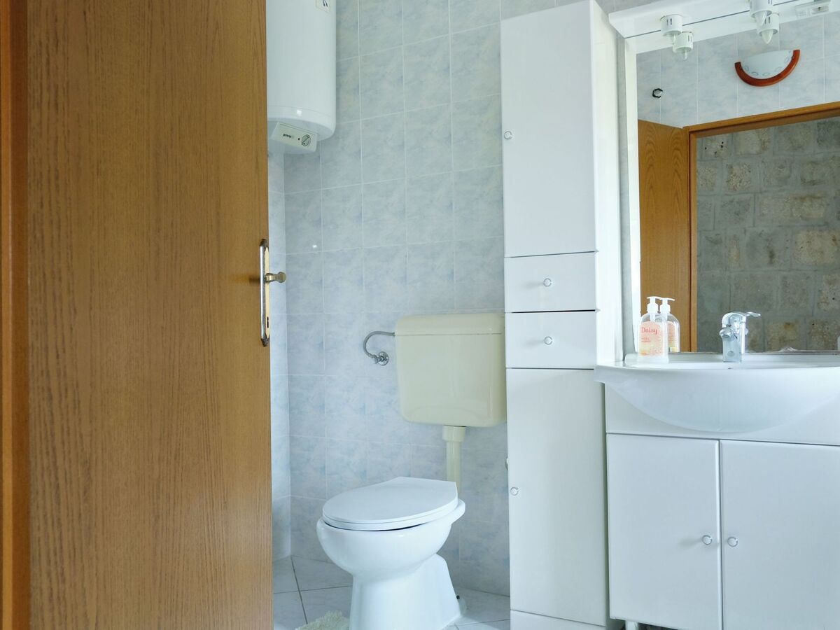 Maison en pierre avec jacuzzi et vue mer, Mravince - Photo 33
