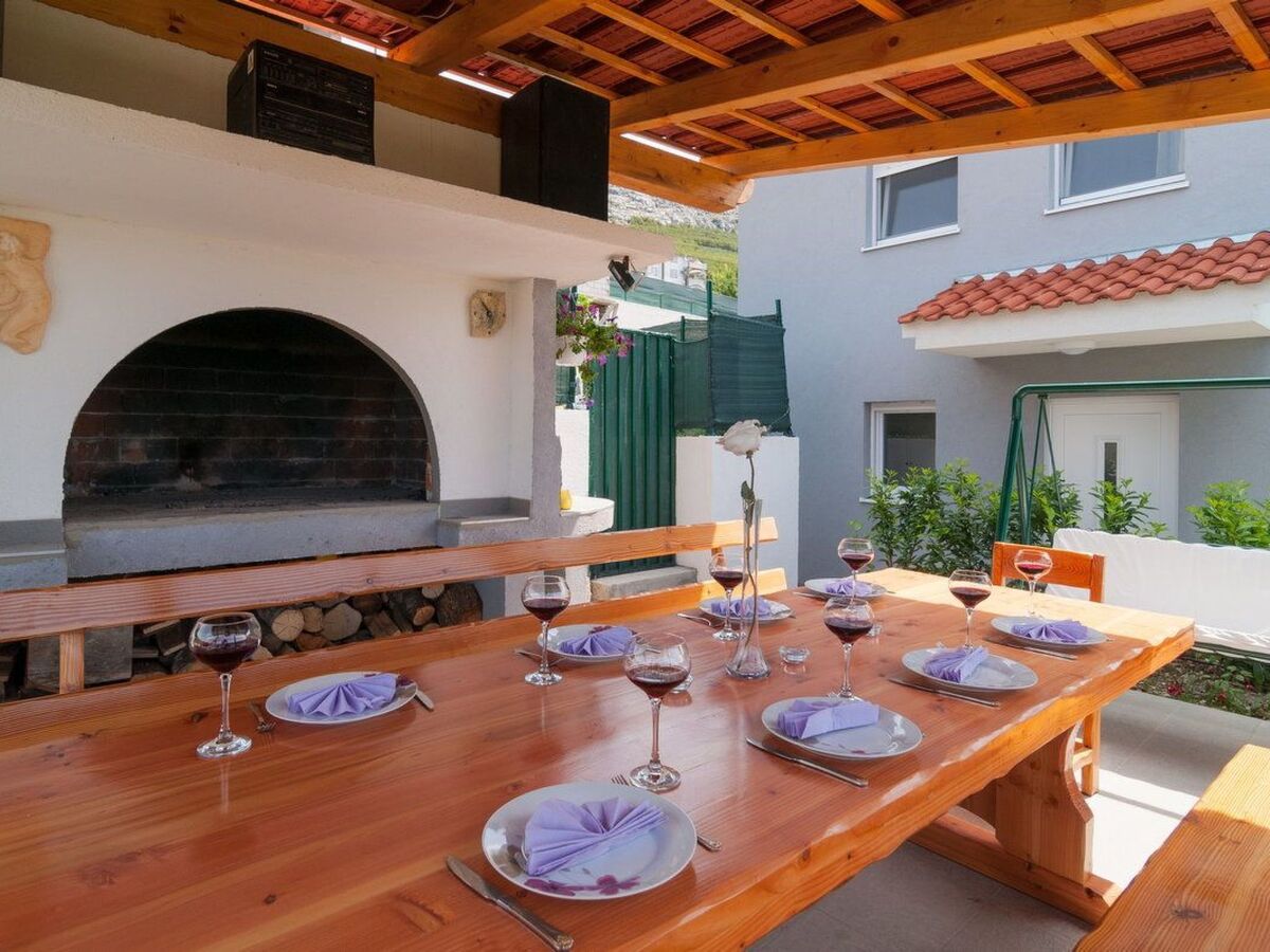 Villa Roko à Mravince : maison avec jacuzzi et piscine - Photo 7