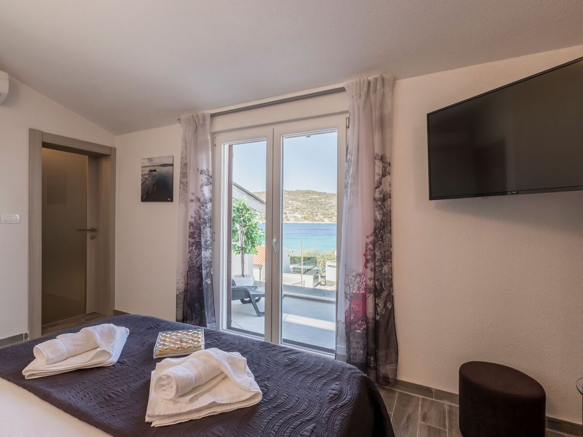 Villa 4 chambres avec piscine privée à 20m de la mer - Photo 18
