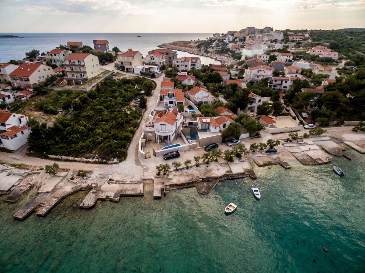 Villa 4 chambres avec piscine privée à 20m de la mer - Photo 30