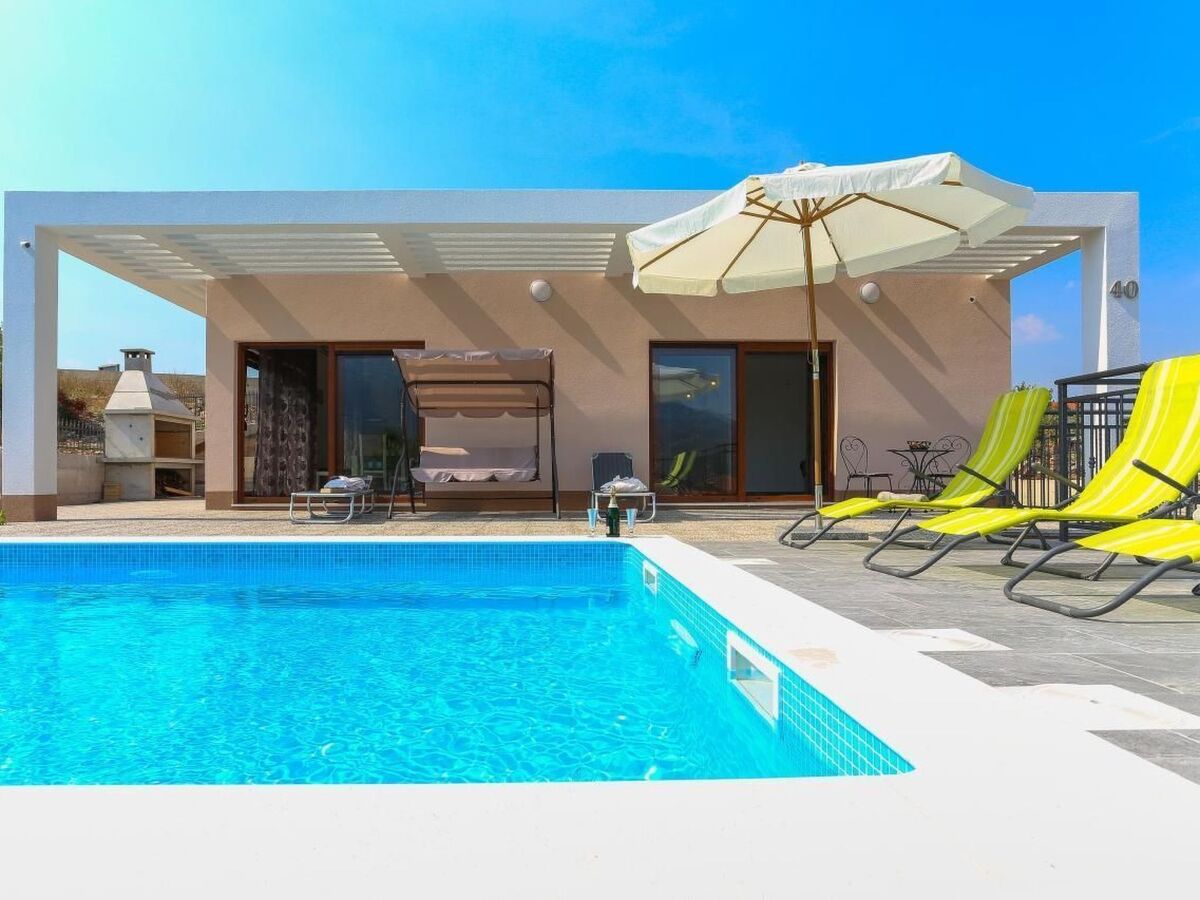 Villa Longfield, piscine chauffée et sauna à Dugopolje - Photo 10
