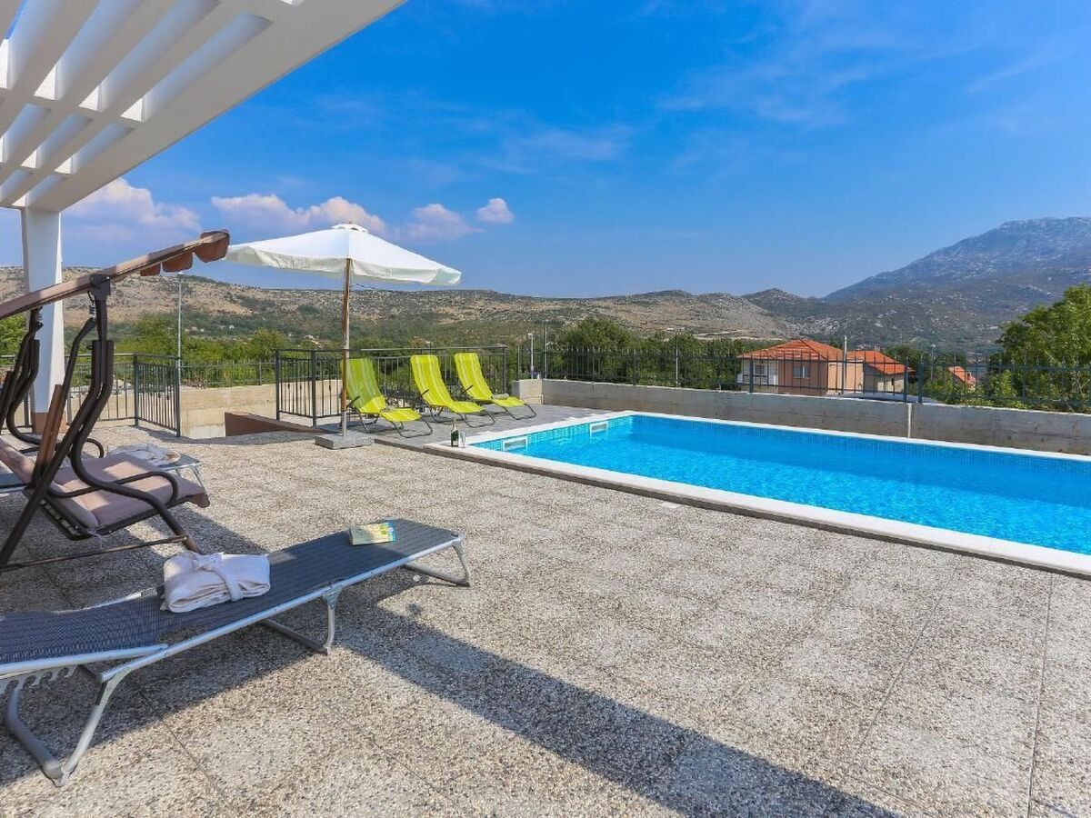 Villa Longfield, piscine chauffée et sauna à Dugopolje - Photo 12