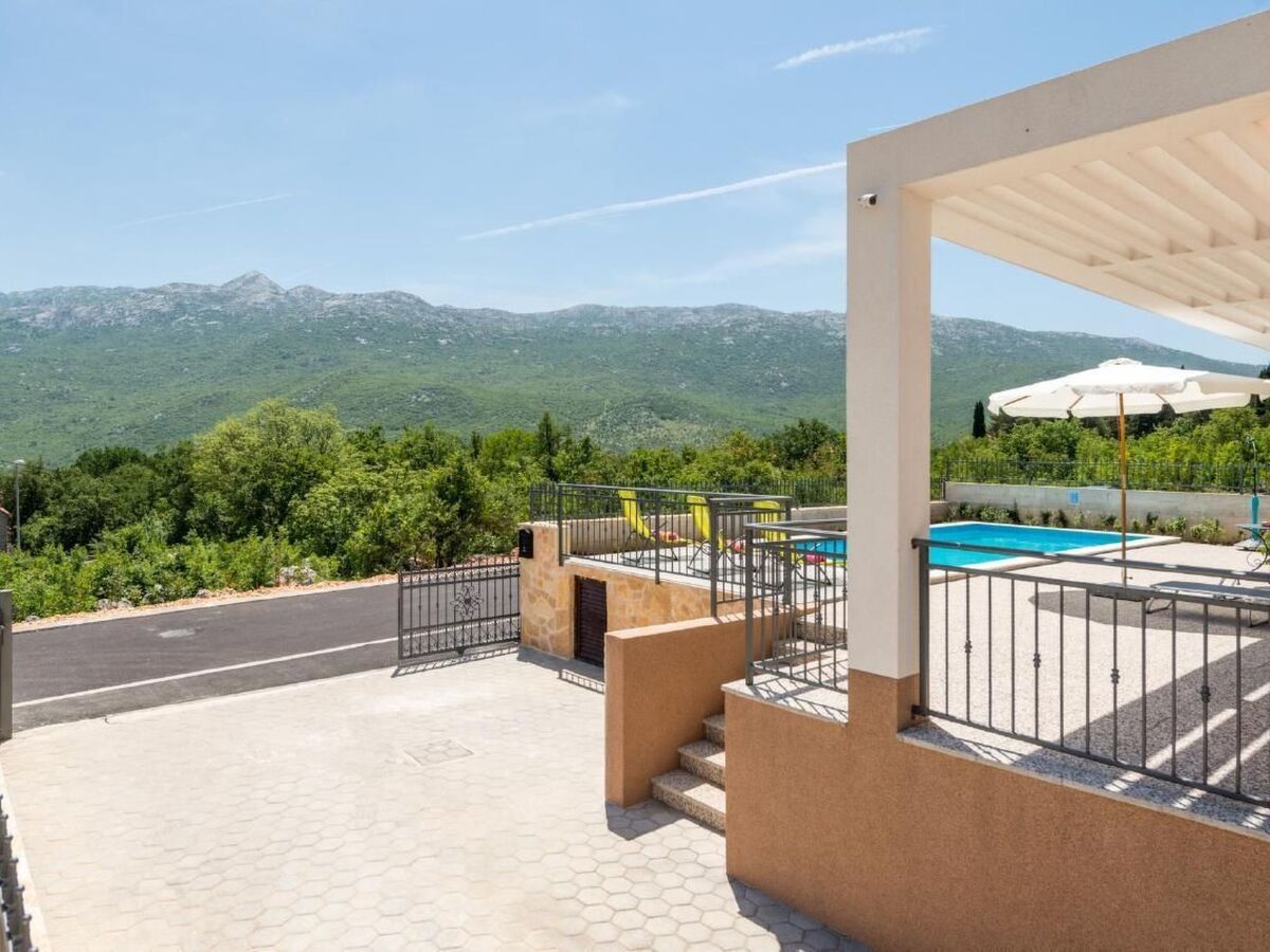 Villa Longfield, piscine chauffée et sauna à Dugopolje - Photo 34