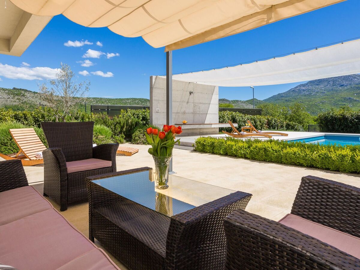 Villa 11 personnes, piscine chauffée à Dugopolje - Photo 2