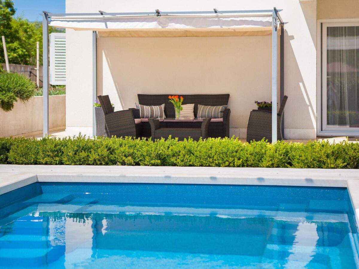 Villa 11 personnes, piscine chauffée à Dugopolje - Photo 3