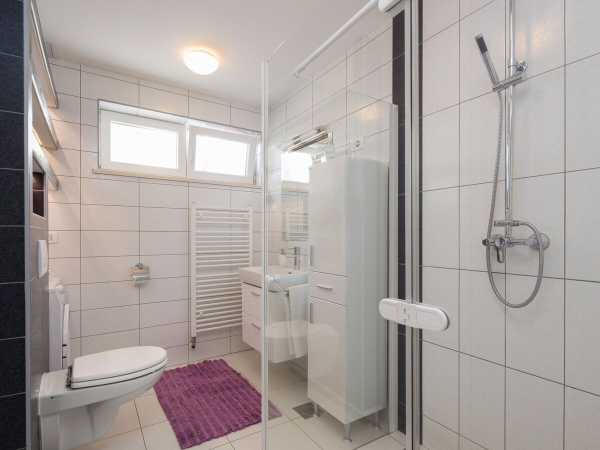 Villa 11 personnes, piscine chauffée à Dugopolje - Photo 17