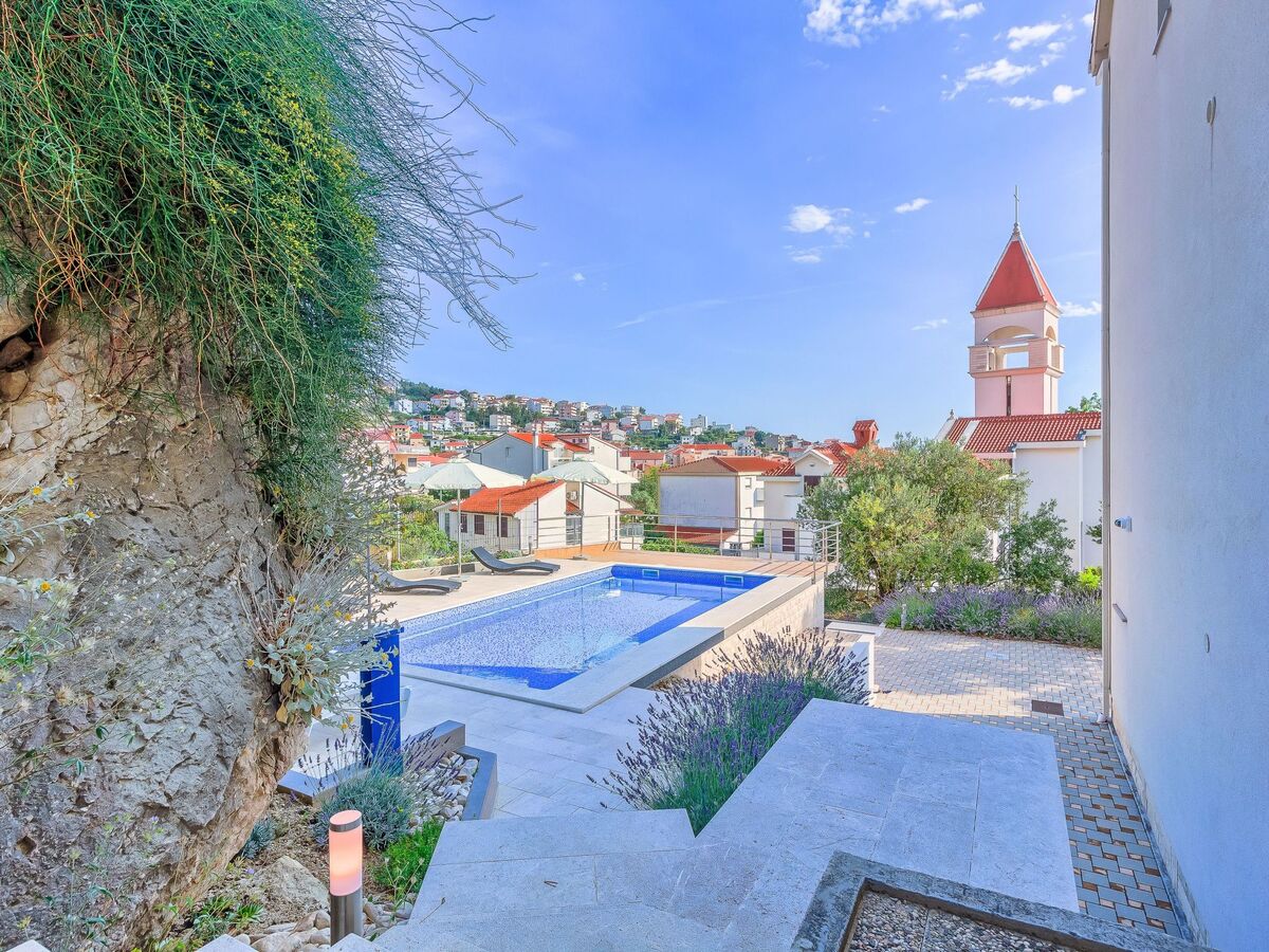 Villa Rock à Podstrana : maison 8 pers., piscine et vue mer - Photo 3