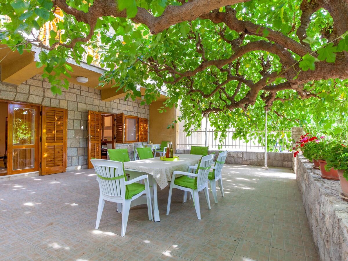 Maison mitoyenne Podstrana, terrasse 70m² à 60m de la mer - Photo 2